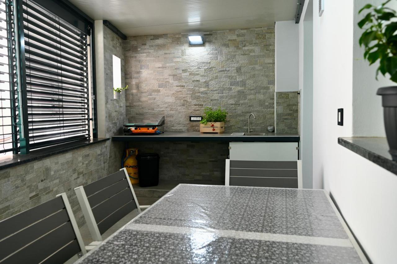 Poseidon Apartment Izola Dış mekan fotoğraf